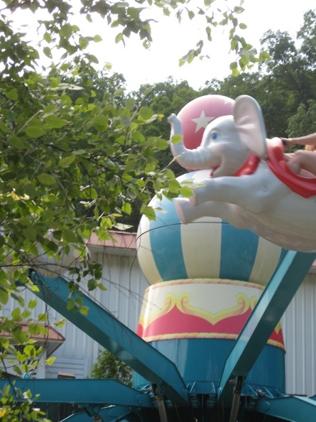 Dumbo Ride.JPG